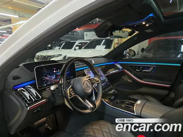 Mercedes-Benz S-Class 2024 — Фото 15/20