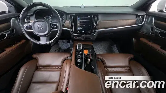 Volvo S90 2021 — Şəkil 16/20