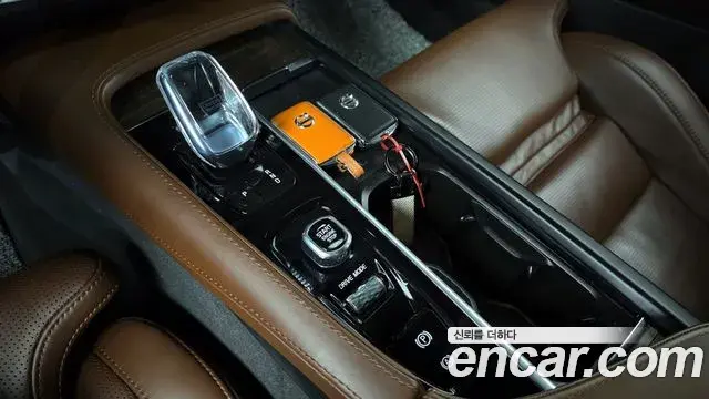 Volvo S90 2021 — Şəkil 1/20