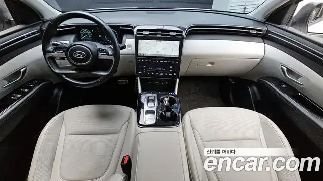 Hyundai Tucson Hybrid 2021 — ფოტო 15/20