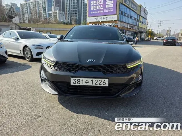 Kia K5 2020 — Фото 1/20