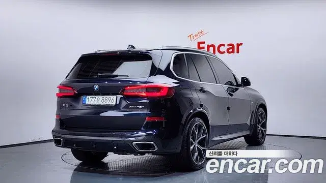BMW X5 2021 — Şəkil 18/20