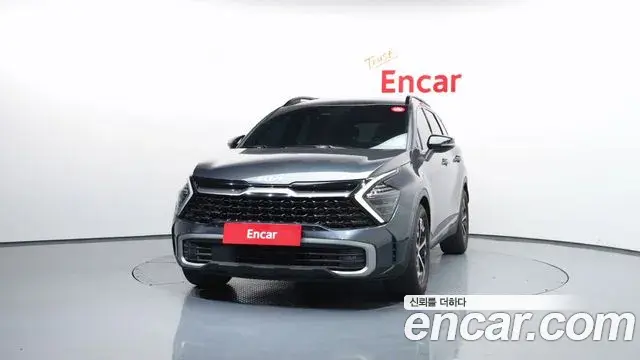 Kia Sportage 2022 — Фото 3/20