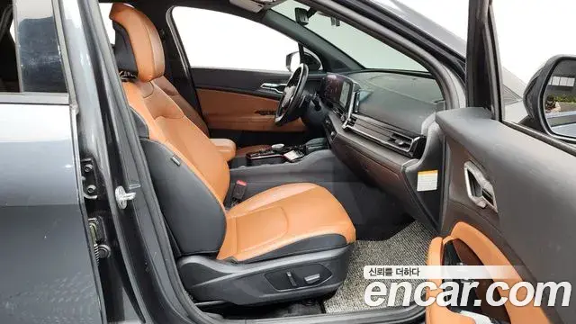 Kia Sportage 2022 — Фото 11/20