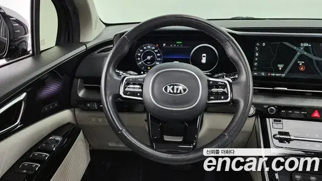 Kia Carnival 2021 — Фото 13/20