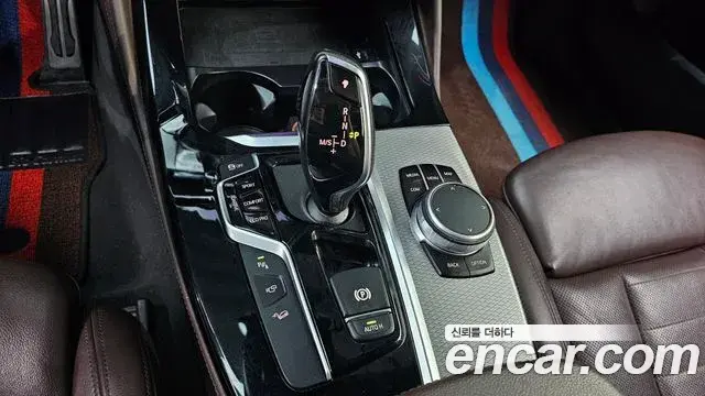 BMW X4 2019 — Şəkil 10/19