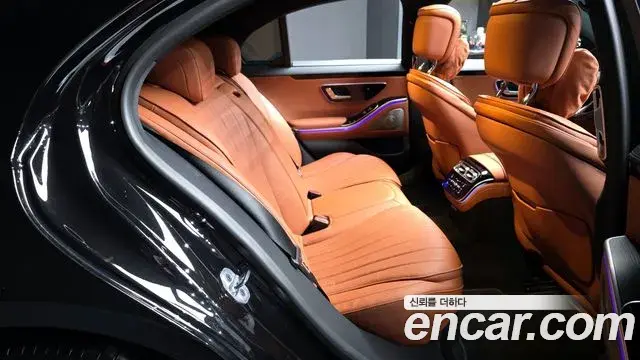 Mercedes-Benz S-Class 2025 — Фото 12/20