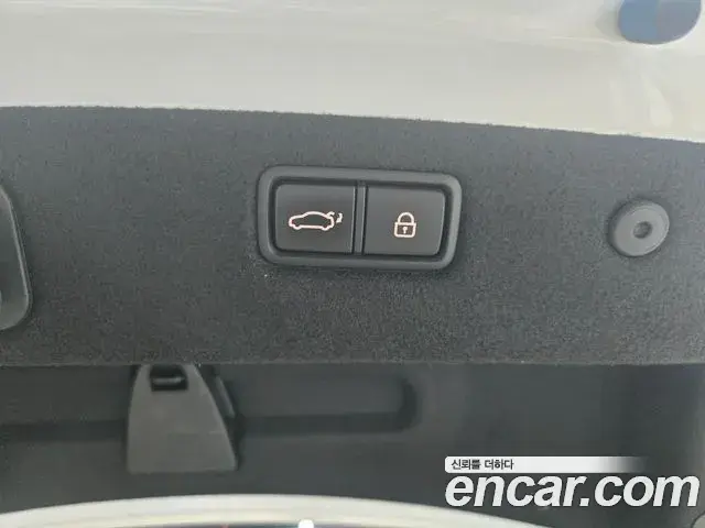 Genesis G70 2019 — Photo 9/19