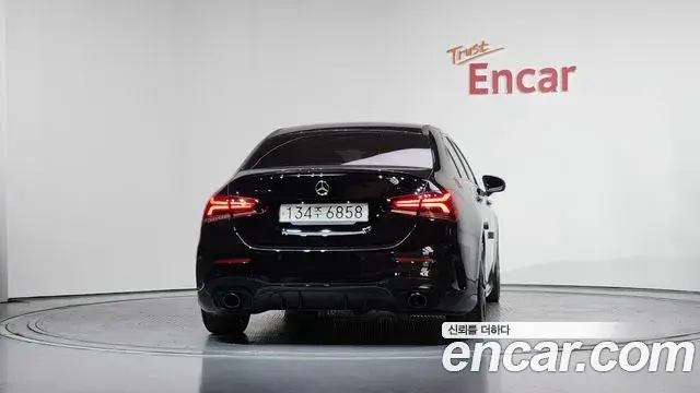Mercedes-Benz A-Class 2022 — Photo 9/20