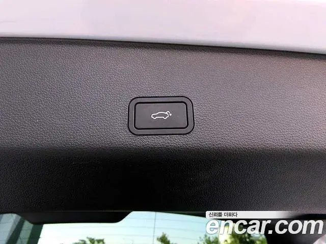 Renault Samsung Grand Koleos 2024 — Фото 17/20