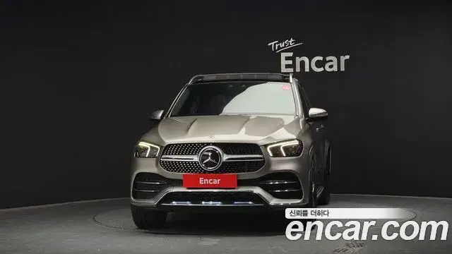 Mercedes-Benz GLE-Class 2021 — Şəkil 15/36