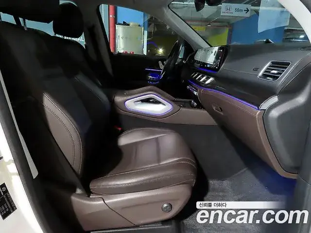 Mercedes-Benz GLE-Class 2022 — Фото 11/20