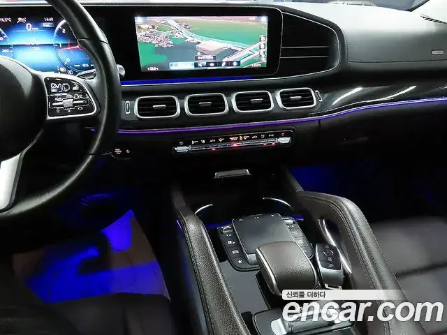 Mercedes-Benz GLE-Class 2022 — Фото 17/20