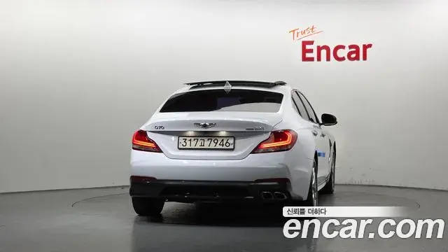 Genesis G70 2019 — Şəkil 27/32