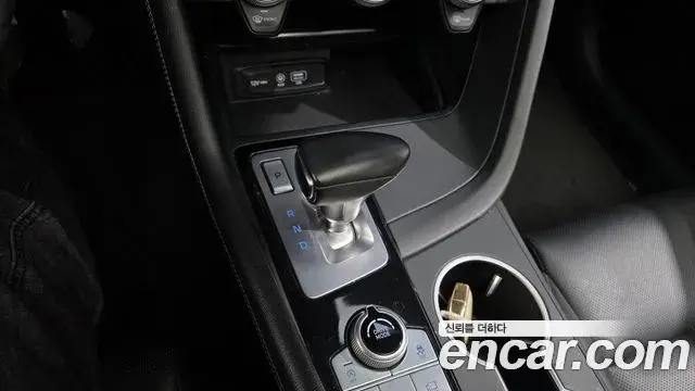 Genesis G70 2019 — Şəkil 31/32