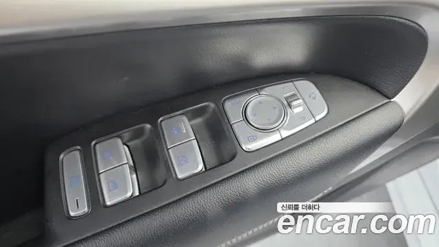 Genesis G70 2019 — Şəkil 22/32