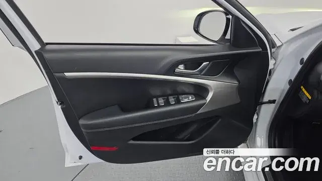 Genesis G70 2019 — Şəkil 32/32