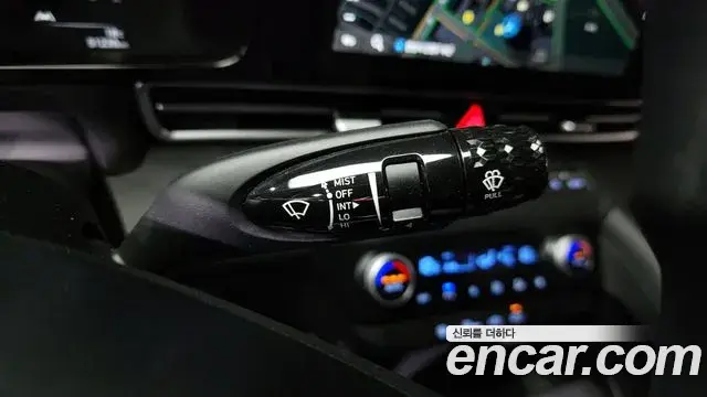 Hyundai The New Avante Hybrid 2023 — Photo 30/31