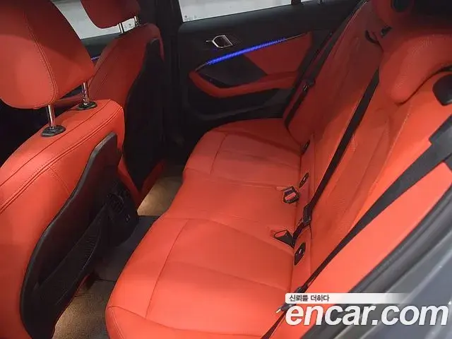 BMW 1 Series 2022 — ფოტო 11/20