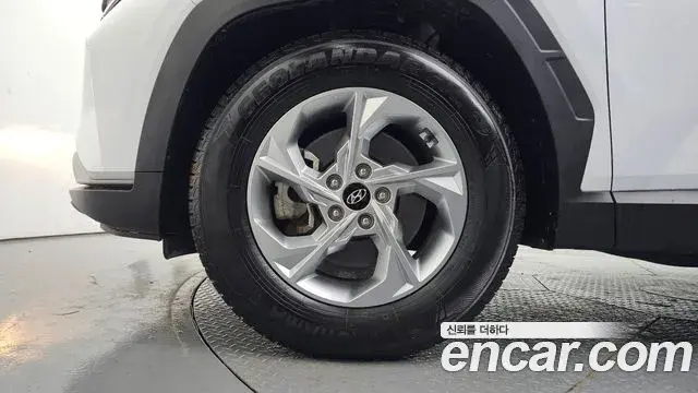 Hyundai Tucson Hybrid 2021 — ფოტო 15/20