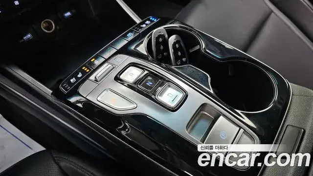 Hyundai Tucson Hybrid 2021 — ფოტო 3/20