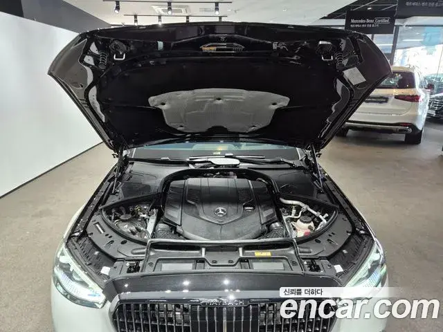 Mercedes-Benz S-Class 2025 — Фото 5/20