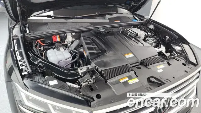 Volkswagen Touareg 2025 — Şəkil 10/20