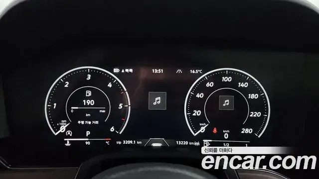 Volkswagen Touareg 2025 — Şəkil 7/20