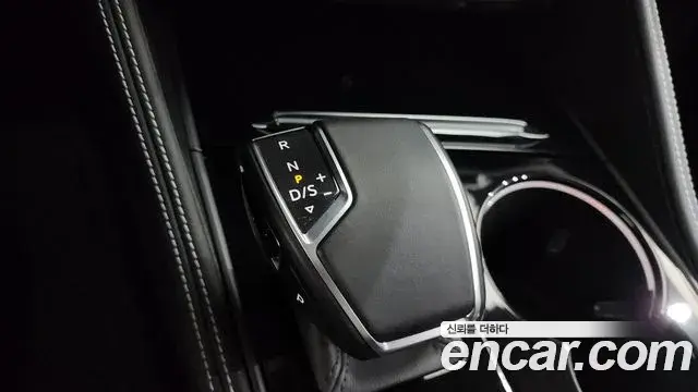 Volkswagen Touareg 2025 — Şəkil 11/20