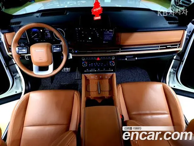 Hyundai Santa Fe 2023 — ფოტო 15/20