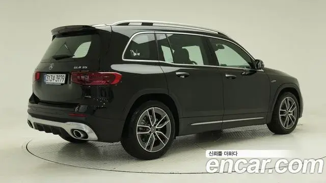 Mercedes-Benz GLB-Class 2025 — ფოტო 9/20