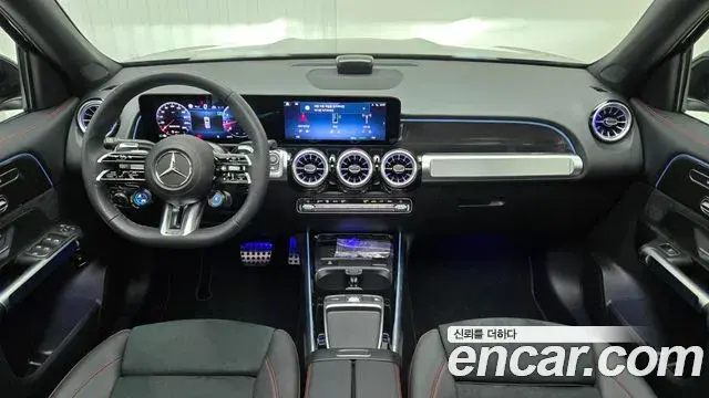 Mercedes-Benz GLB-Class 2025 — ფოტო 2/20