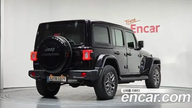 Jeep Wrangler 2021 — Şəkil 6/20