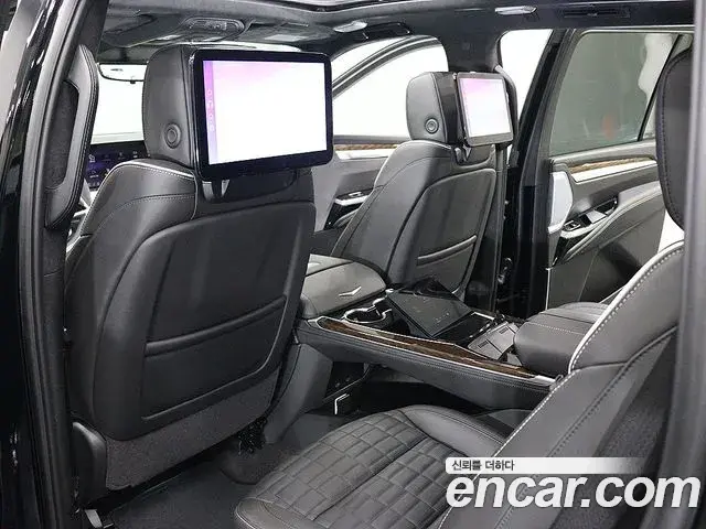 Cadillac Escalade 2025 — Şəkil 4/19