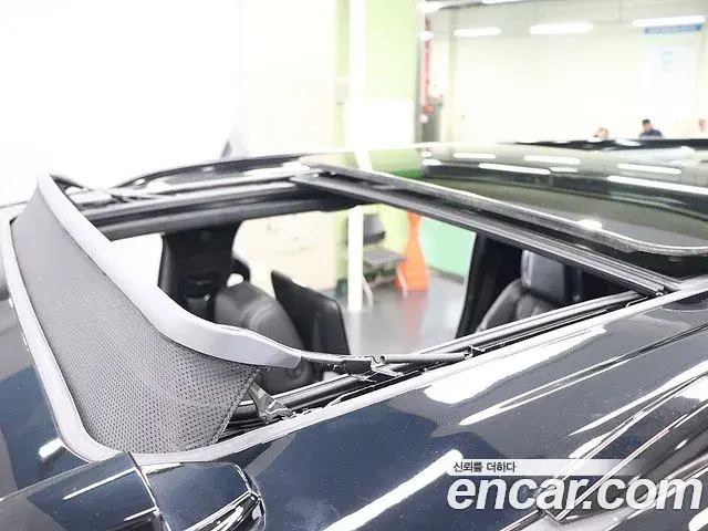 Cadillac Escalade 2025 — Şəkil 15/19