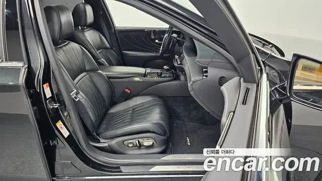 Lexus LS500 2018 — Şəkil 7/20