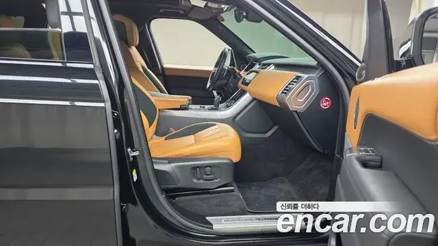 Land Rover Range Rover Sport 2021 — Şəkil 18/33