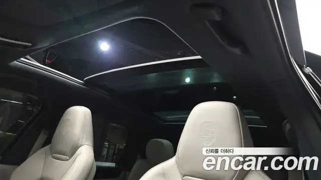 Porsche Cayenne 2021 — Şəkil 25/32