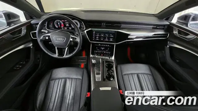 Audi A7 2021 — ფოტო 2/20