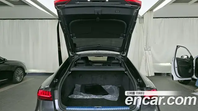 Audi A7 2021 — ფოტო 6/20