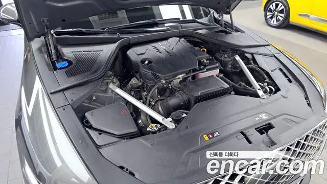 Genesis G80 2022 — ფოტო 12/31