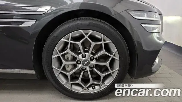 Genesis G80 2022 — ფოტო 19/31