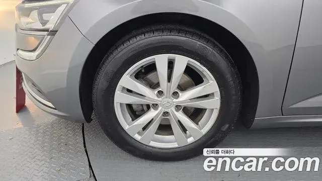 Renault Samsung SM6 2019 — ფოტო 10/20