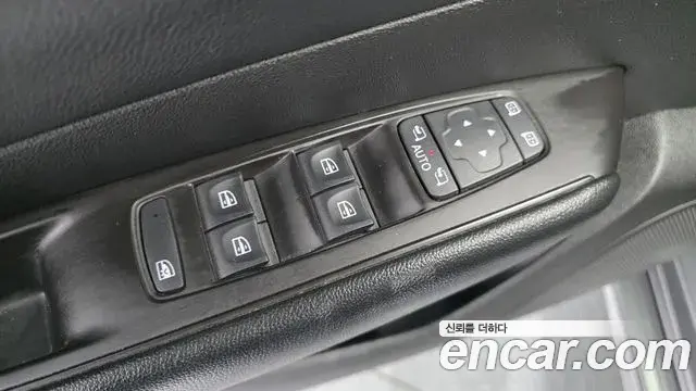 Renault Samsung SM6 2019 — ფოტო 3/20