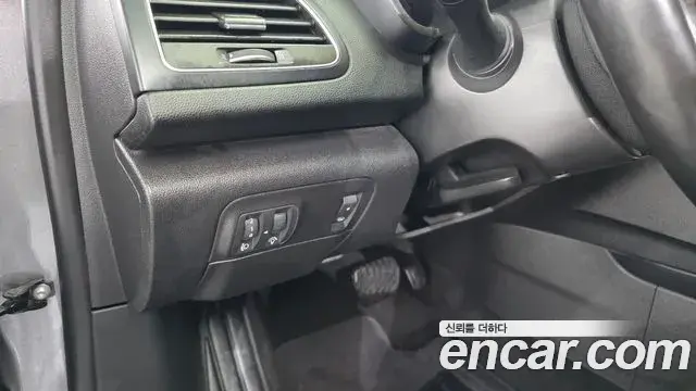 Renault Samsung SM6 2019 — ფოტო 18/20