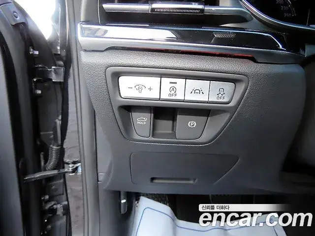 Genesis G80 2020 — ფოტო 5/20