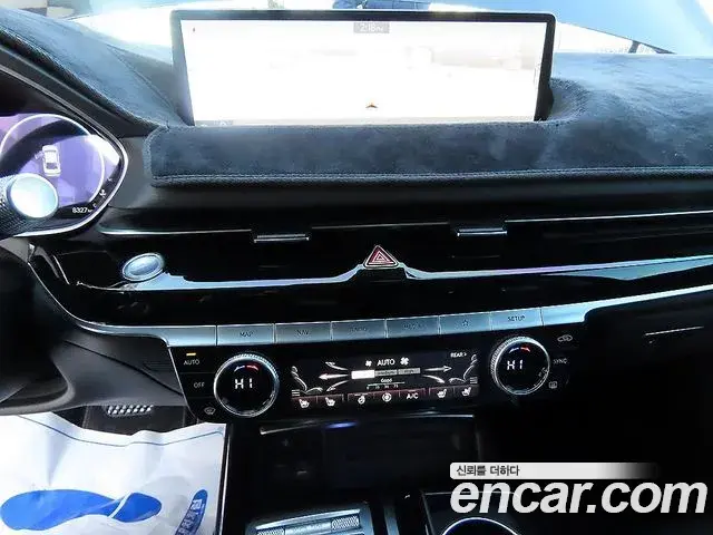 Genesis G80 2020 — ფოტო 7/20