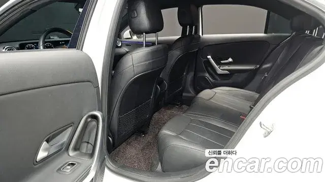 Mercedes-Benz A-Class 2021 — Photo 8/20