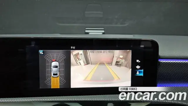 Mercedes-Benz A-Class 2021 — Photo 5/20