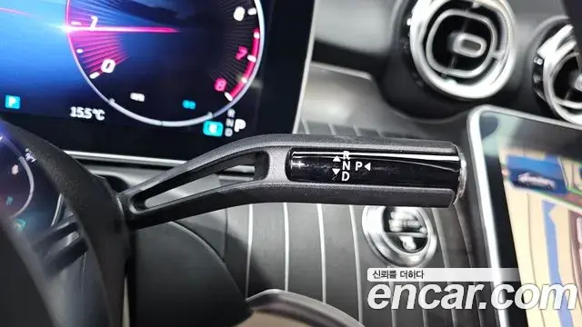 Mercedes-Benz C-Class 2023 — ფოტო 24/30